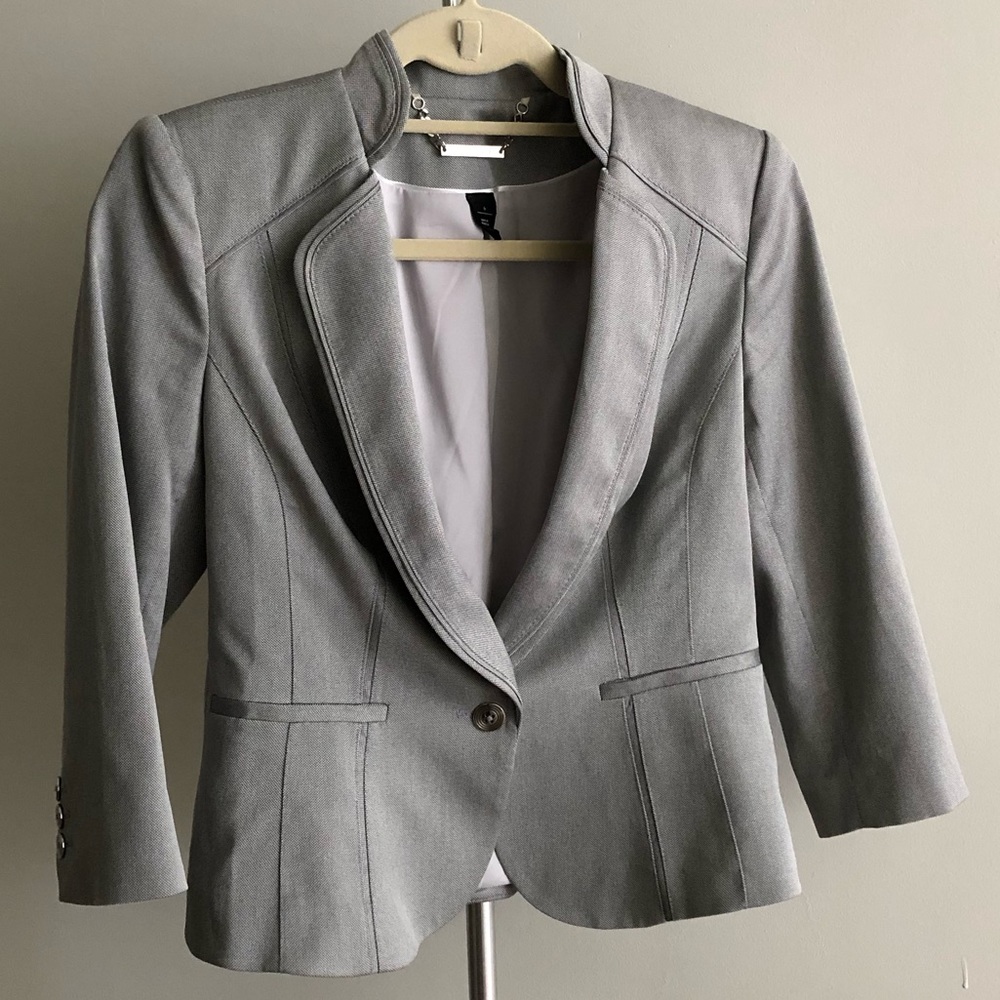 White House | Black Market Gray Blazer (Size 6)